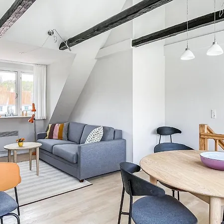 Apartment 2 Bedroom In
