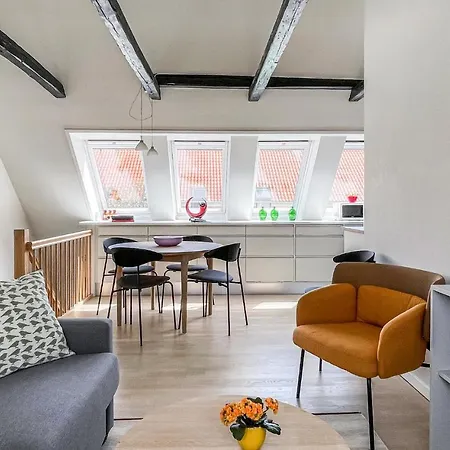 Apartment 2 Bedroom In